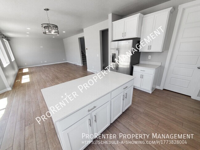 Building Photo - 1509 W 450 S