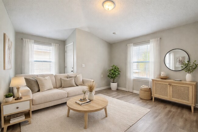 Building Photo - Renovated 3BR/2BA Home in Jacksonville, FL | Fenced Yard | Garage | Pets Welcome