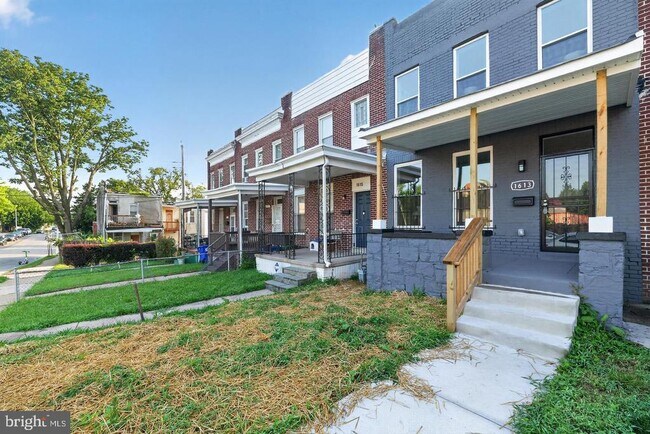 Building Photo - 1613 N Longwood St