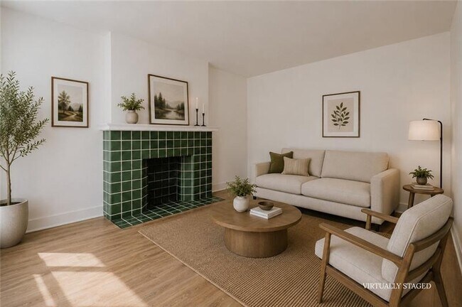 Building Photo - 511 Woodbourne Ave