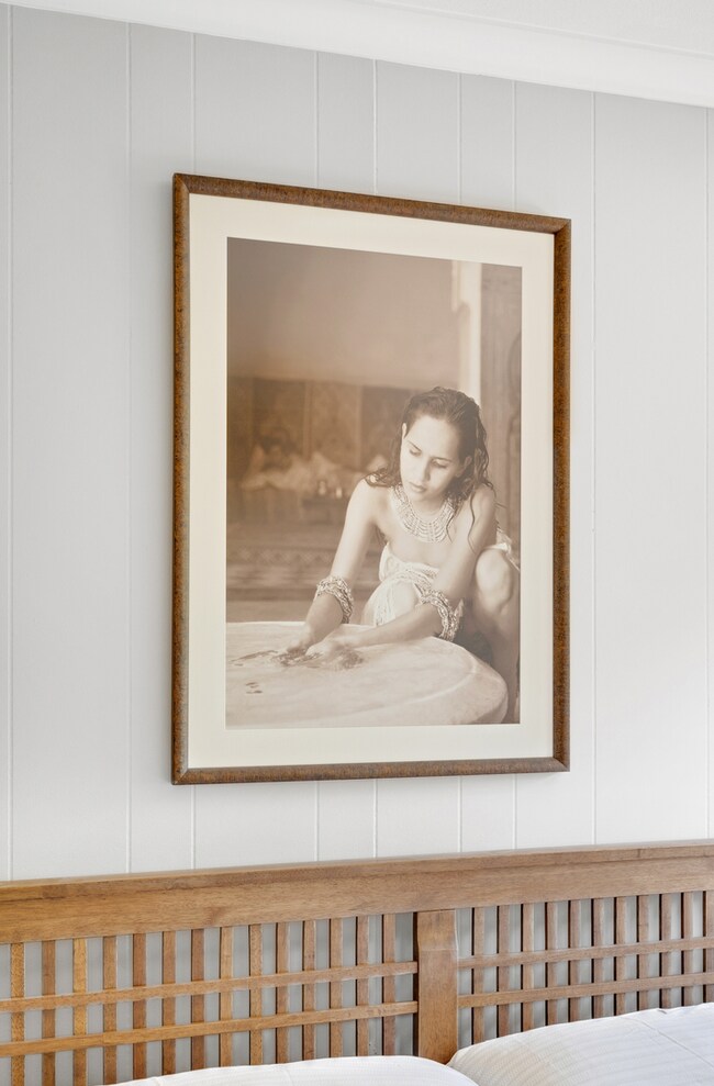 Building Photo - Stunning 3 bed/2bath remodeled home, with full ADU! Pets ok Move in Special!