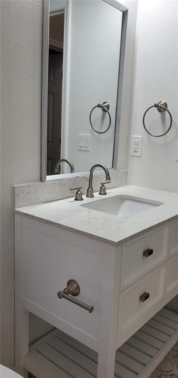 Building Photo - 5231 Highbury Cir