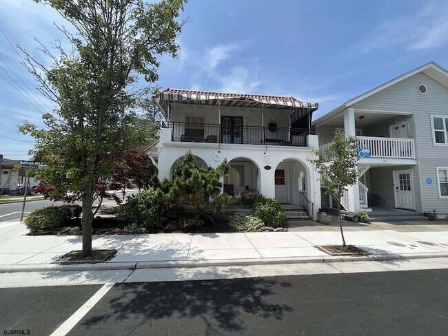 Building Photo - 7201 Winchester Ave