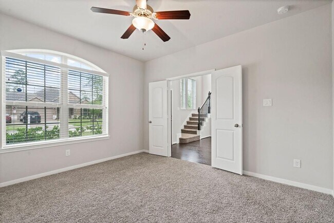 Building Photo - 14108 N Crater Lake Trail