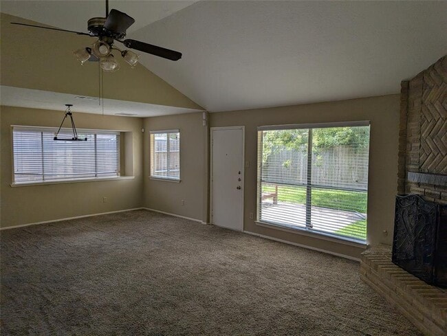 Building Photo - 7210 Thicket Trail Dr