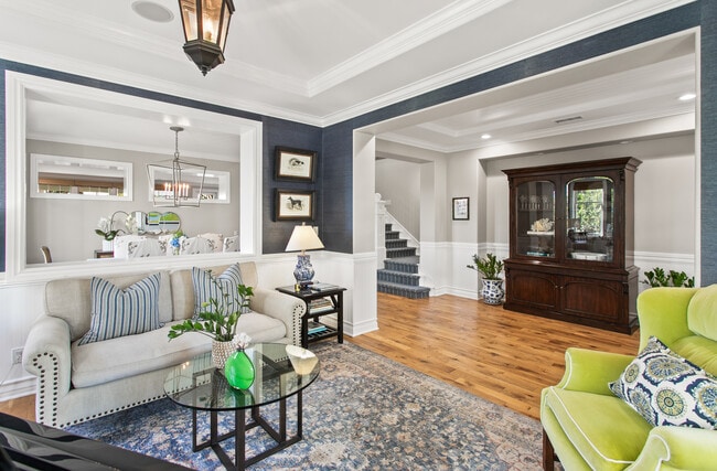 Building Photo - 13 Cape Danbury