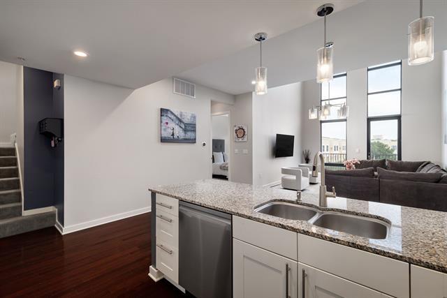 Building Photo - 2608 Museum Way