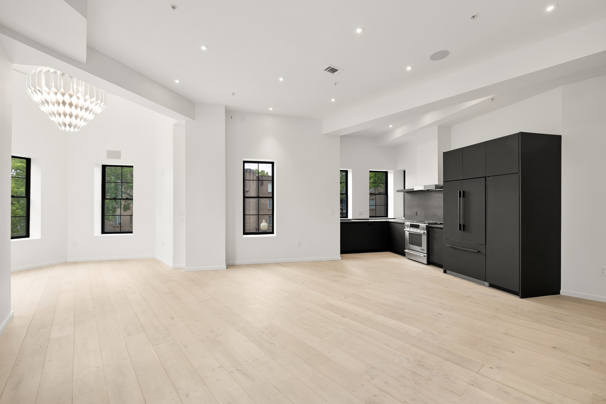 Building Photo - 1451 Maryland Ave NE