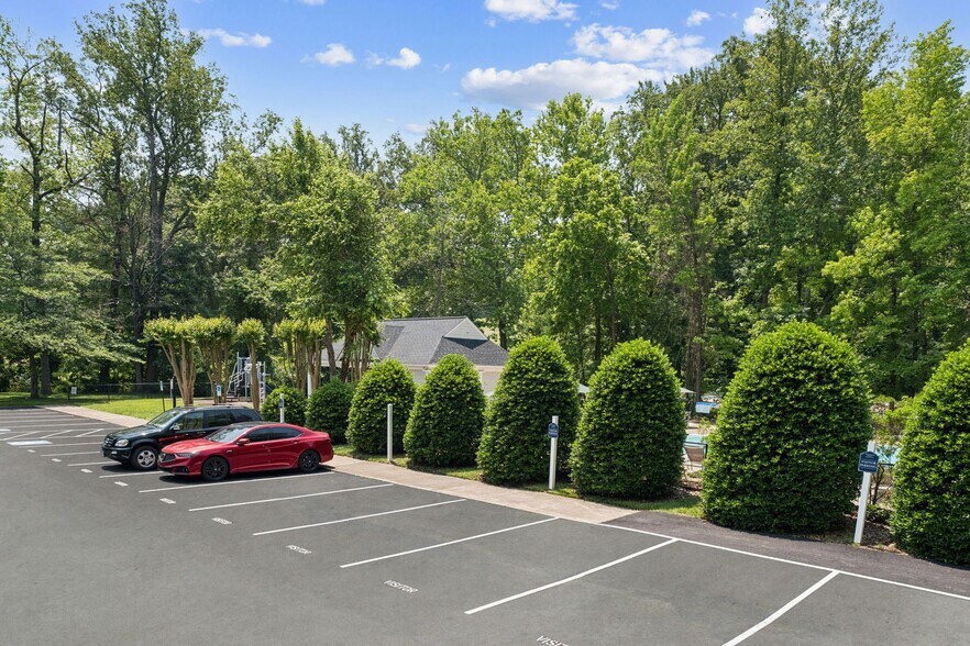Building Photo - The Overlook at Quantico