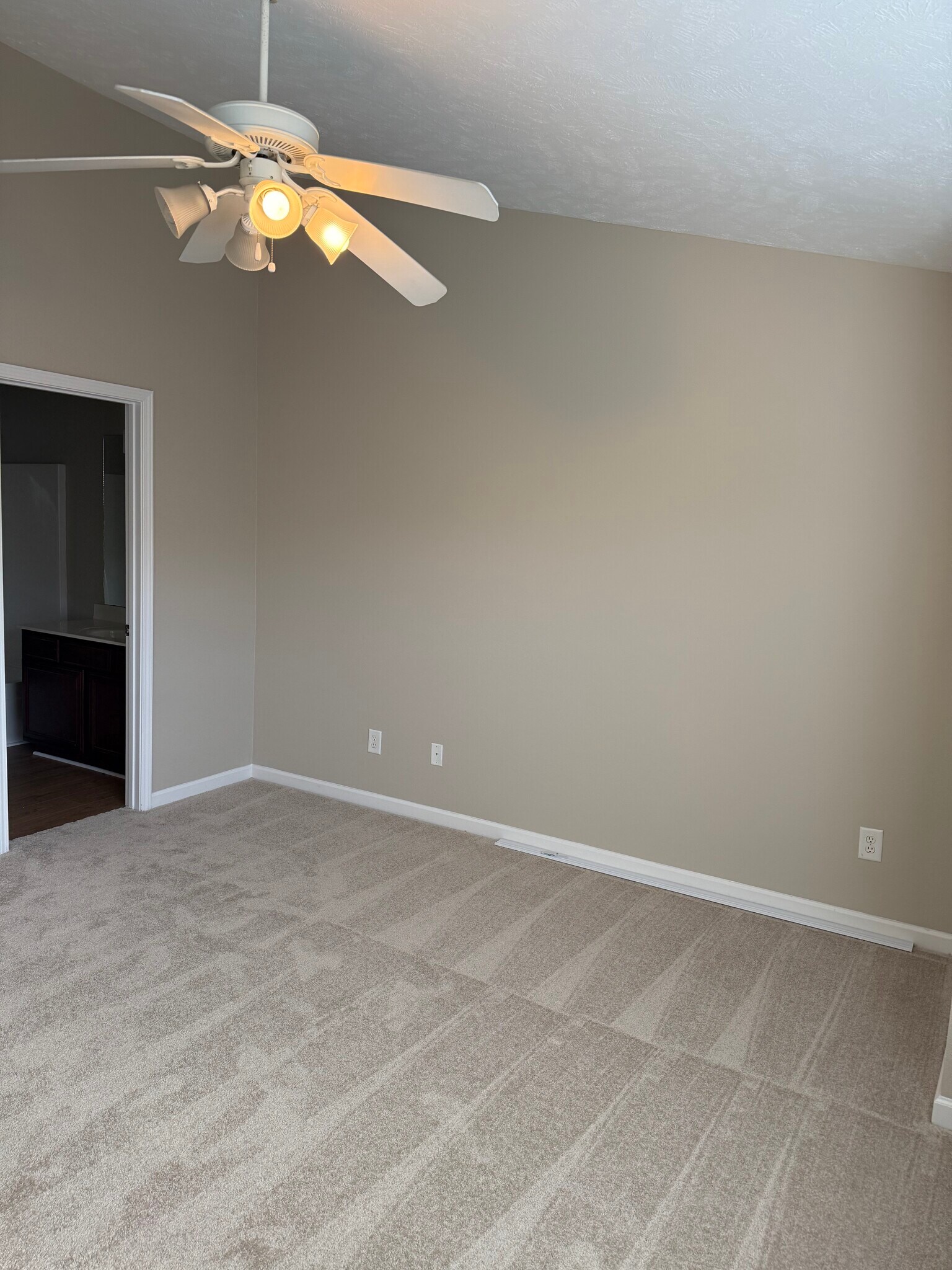 Building Photo - 2028 Shaylin Loop