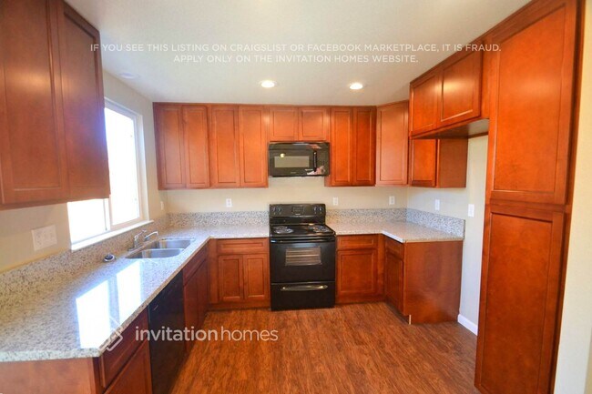 Building Photo - 4928 Stonegate Way