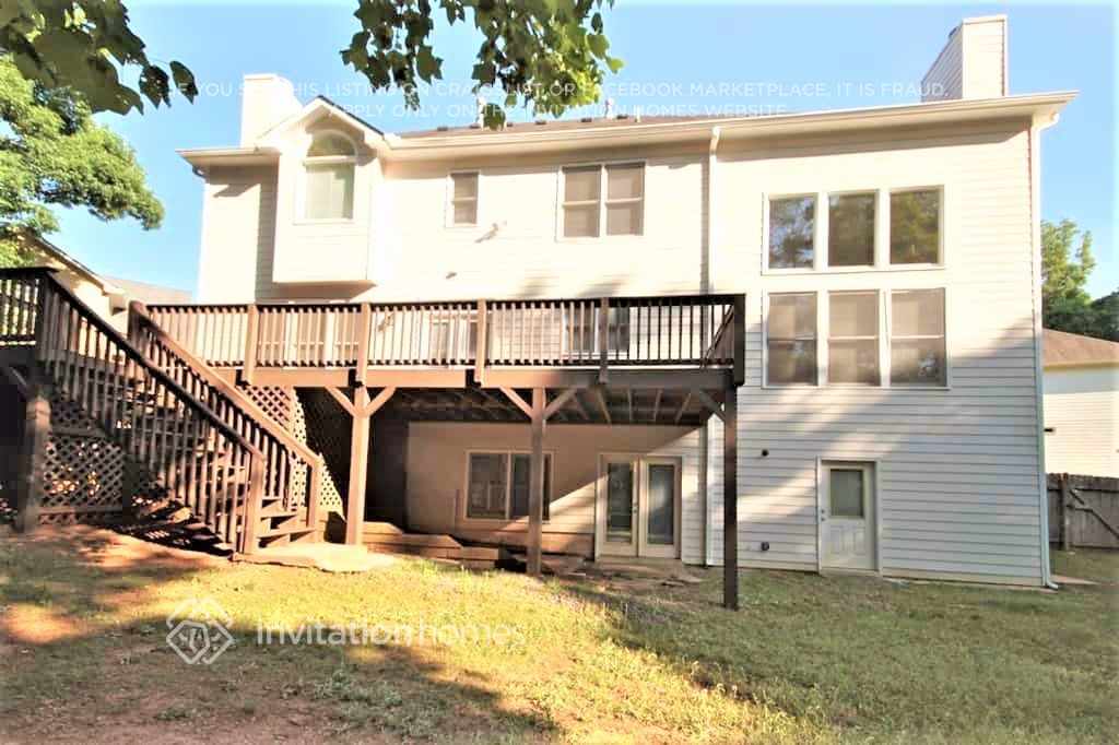 Building Photo - 3850 Ansley Park Dr