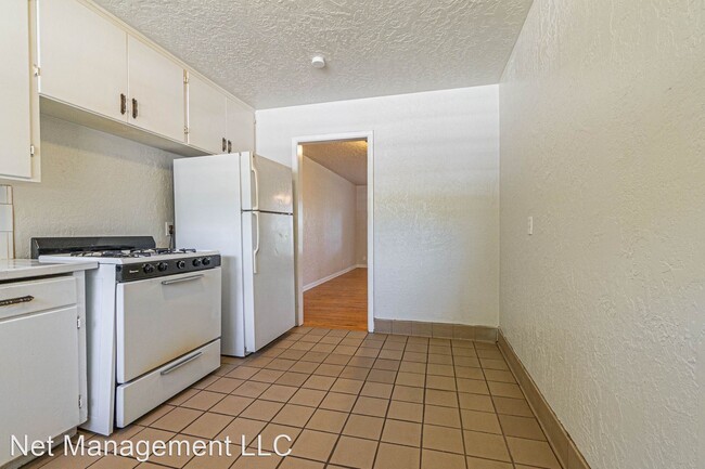 Building Photo - 3 br, 1 bath House - 1510 Huntington Way