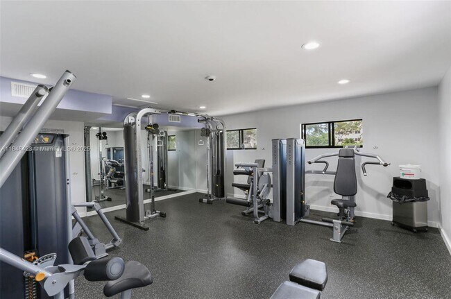 Building Photo - 7765 SW 86th St