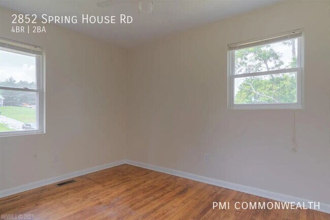 Building Photo - 2852 Spring House Rd