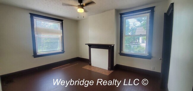 Building Photo - 3118 Durrell Ave