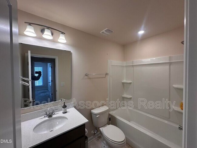 Building Photo - 1508 Glacier Dr