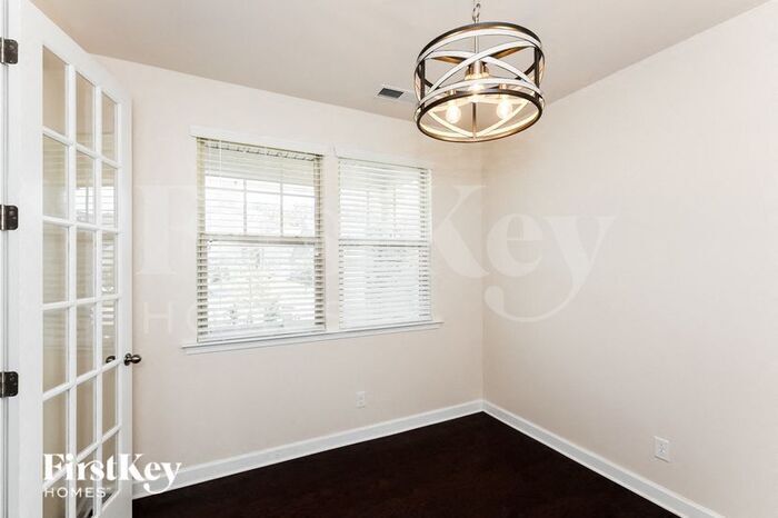 Building Photo - 16138 Kelby Cv
