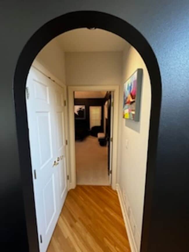 Building Photo - Stunning Custom Built Home with ALL Utilities Included!!