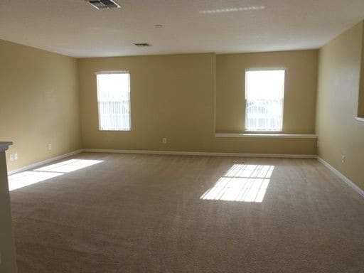 Building Photo - Orlando - 5 Bedroom 4 Bathroom - 2050.00