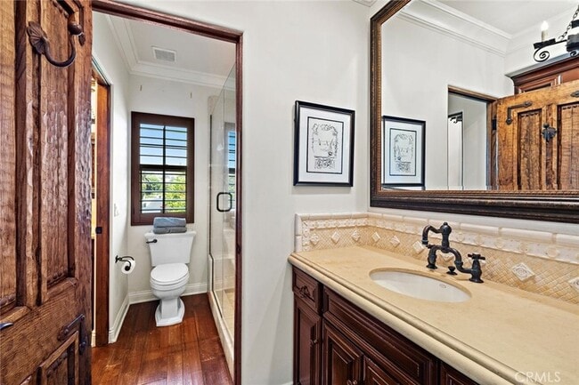 Building Photo - 5 Via Monarca St