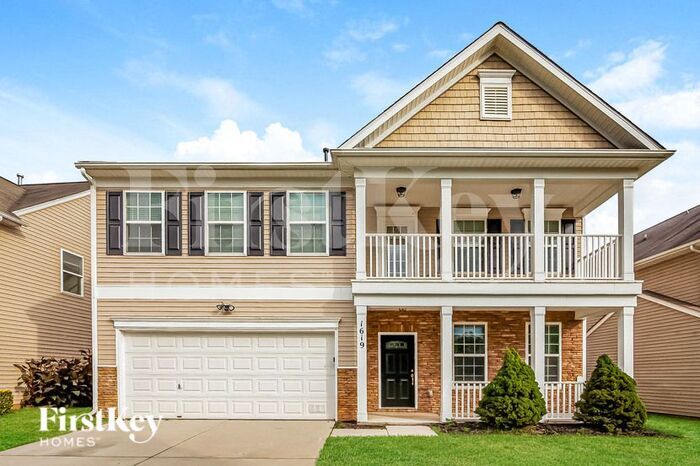 Primary Photo - 1619 Eastway Dr