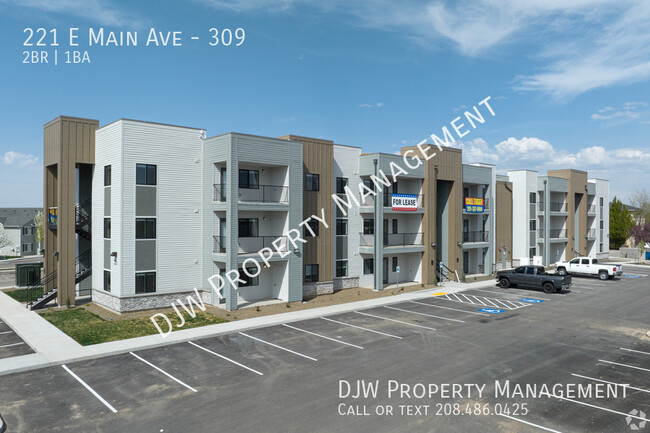 Primary Photo - Newer Luxury Apartments in Nampa!