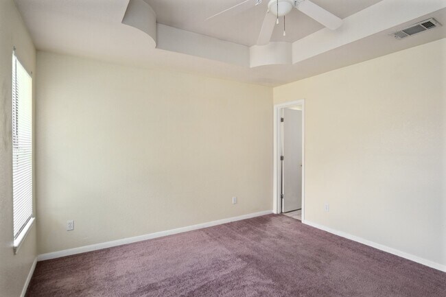 Building Photo - 4501 Embers Dr