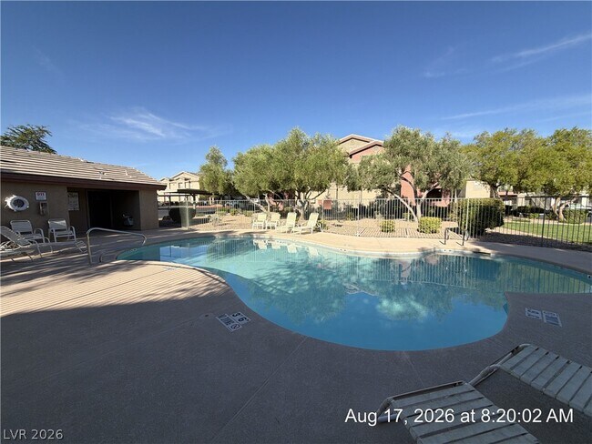 Building Photo - 8000 W Badura Ave