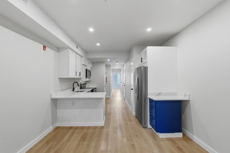 Building Photo - 48 S Carrollton Ave