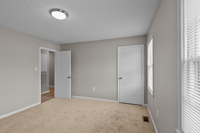 Building Photo - Cute Remodeled home in Cul-de-sac