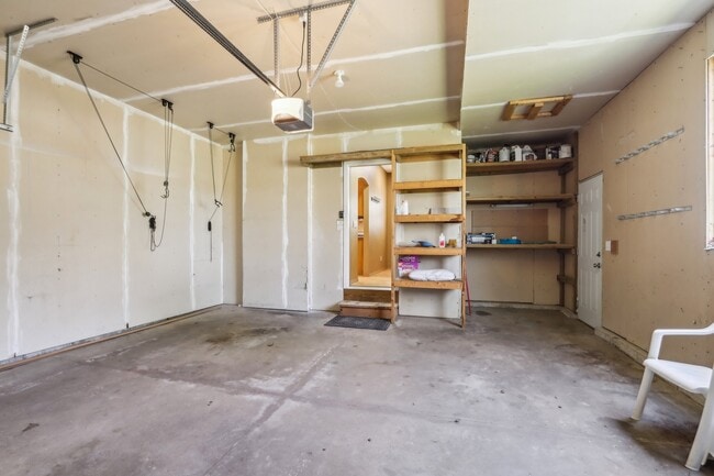 Building Photo - 7701 Twinflower Dr