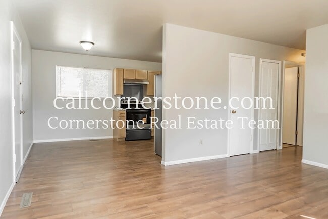 Building Photo - 3330 Calaveras Way