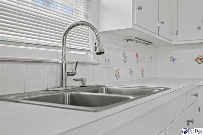 Building Photo - 509 Spruce St