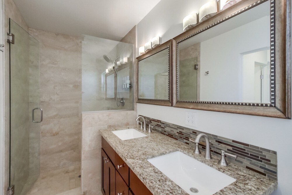 Building Photo - 4747 Rolando Blvd