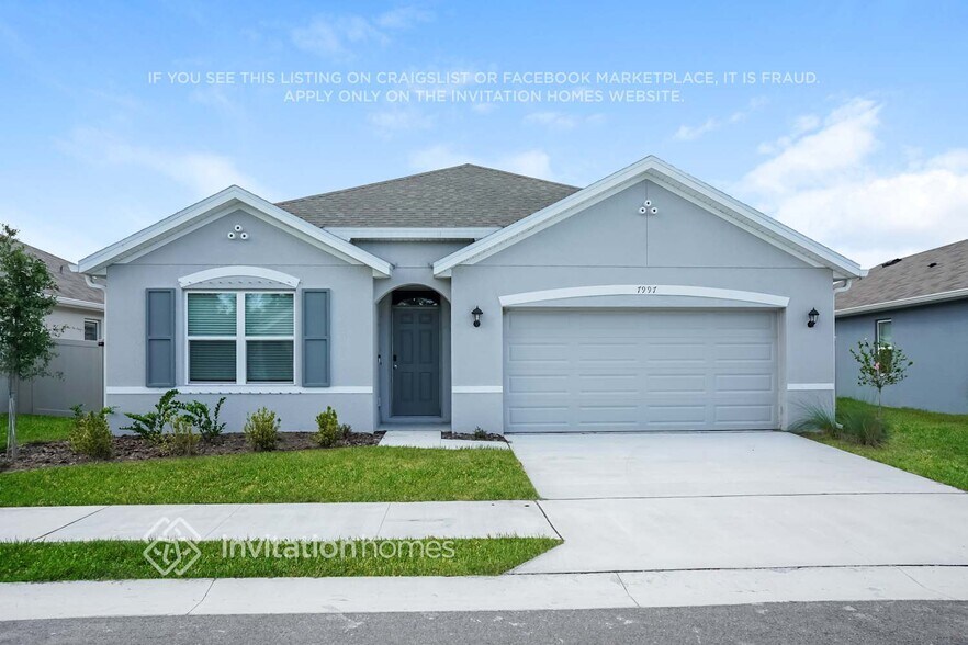 Primary Photo - 7997 Majestic Palms Ct