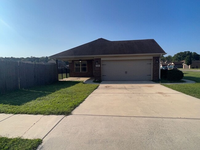 Building Photo - 4 bedroom home in Owens Cross Roads