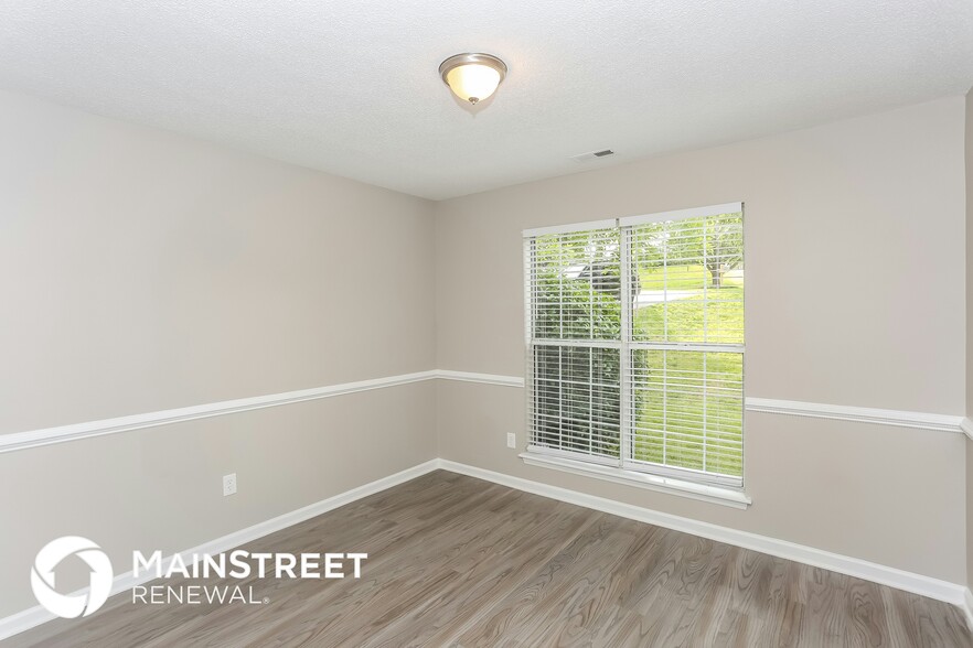 Building Photo - 1536 Forest Glen Ln