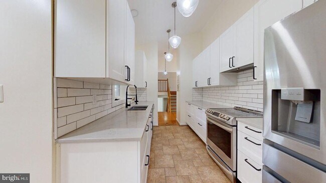 Building Photo - 12043 Stoneford Dr