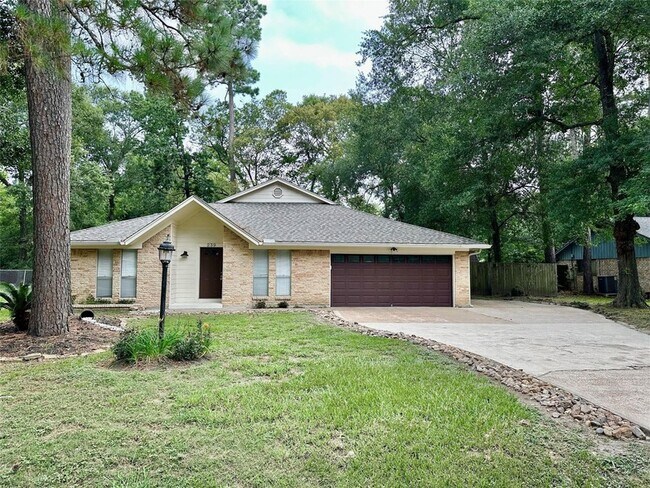 Building Photo - 239 Ridgewood Dr