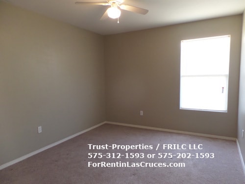 Building Photo - Spacious 4/2 close to WSMR and NASA