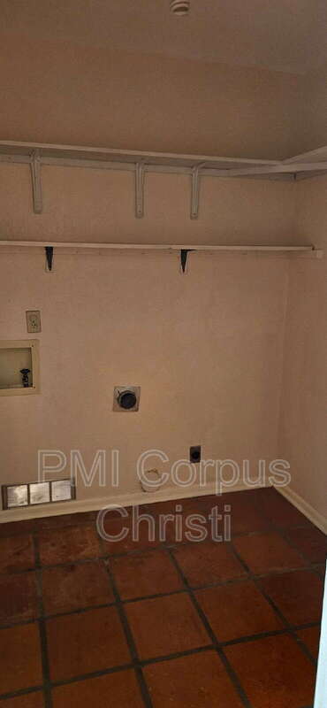 Building Photo - 5030 Merganser Dr