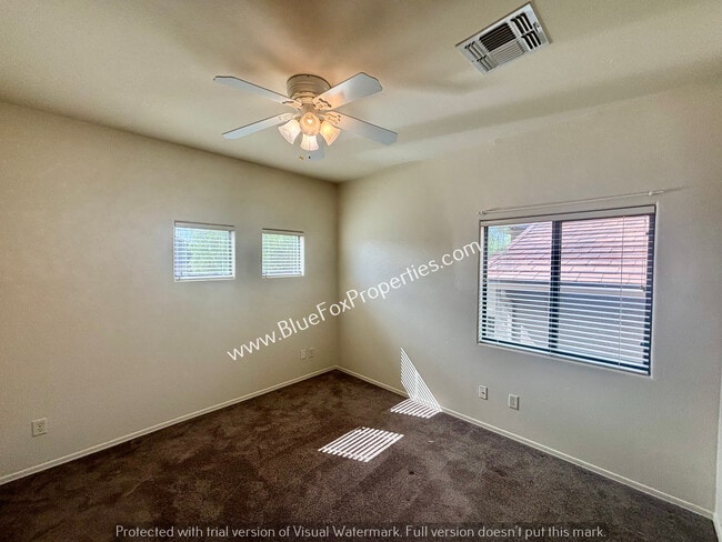 Building Photo - 10593 E Avalon Park St