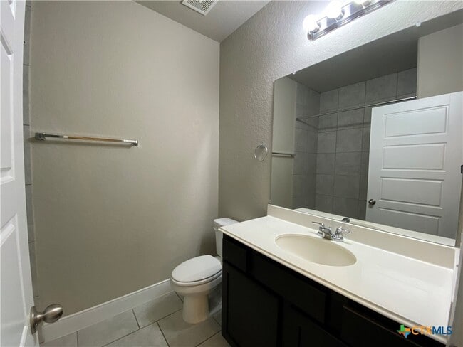 Building Photo - 1251 FM306