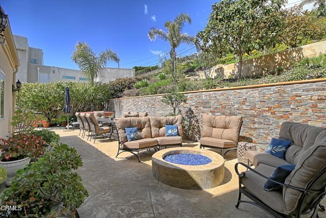 Building Photo - 6153 Cobblestone Dr