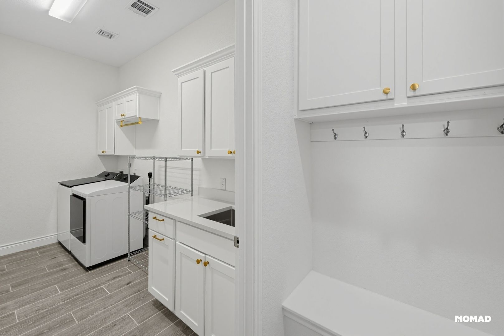 Building Photo - 9007 Raven Pointe