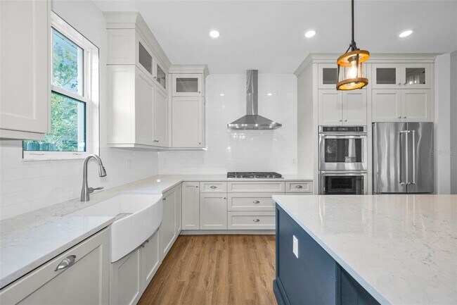 Building Photo - 522 Louden Ave
