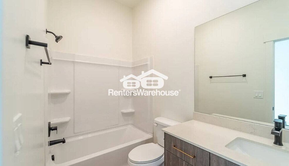 Building Photo - 544 N 600 W
