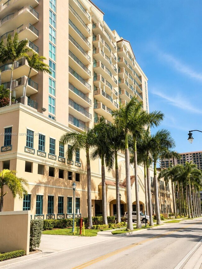 Building Photo - 17555 Atlantic Blvd