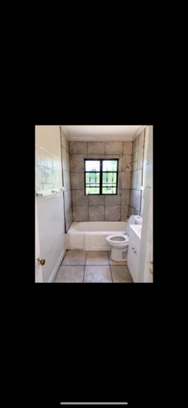 Bathroom - 983 E Person Ave